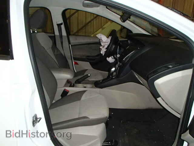 2013 FORD FOCUS - VIN: 1FADP3F22DL282627 - Photo 5
