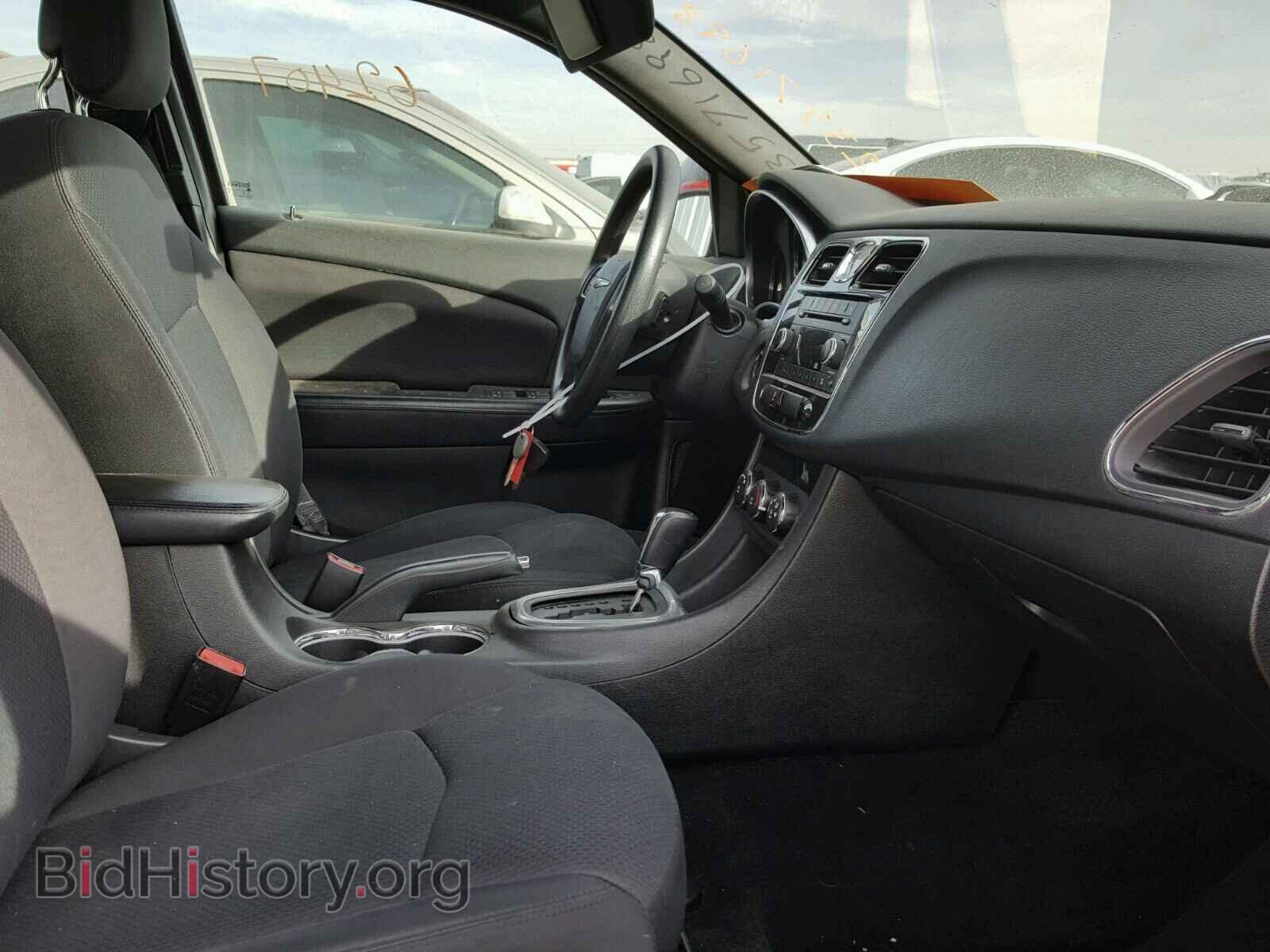 2013 CHRYSLER 200 - VIN: 1C3CCBAB6DN705656 - Photo 5