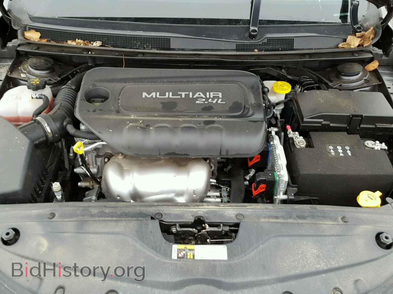 2015 CHRYSLER 200 - VIN: 1C3CCCABXFN706611 - Photo 7