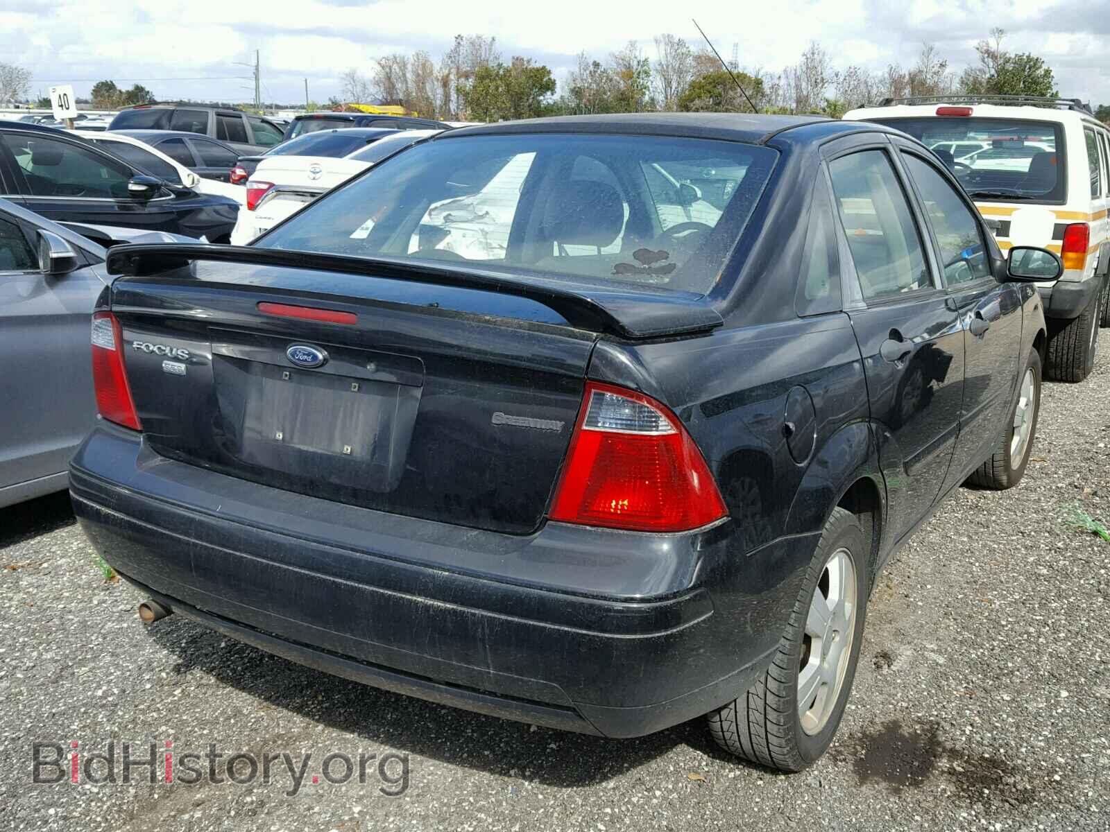 2007 FORD FOCUS - VIN: 1FAFP34N57W209065 - Фото 4