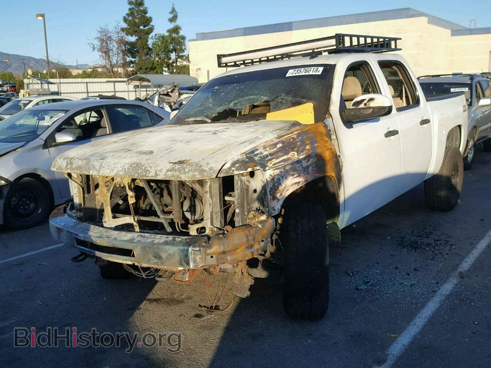 2008 CHEVROLET SILVERADO - VIN: 2GCEC130781111594 - Фото 2