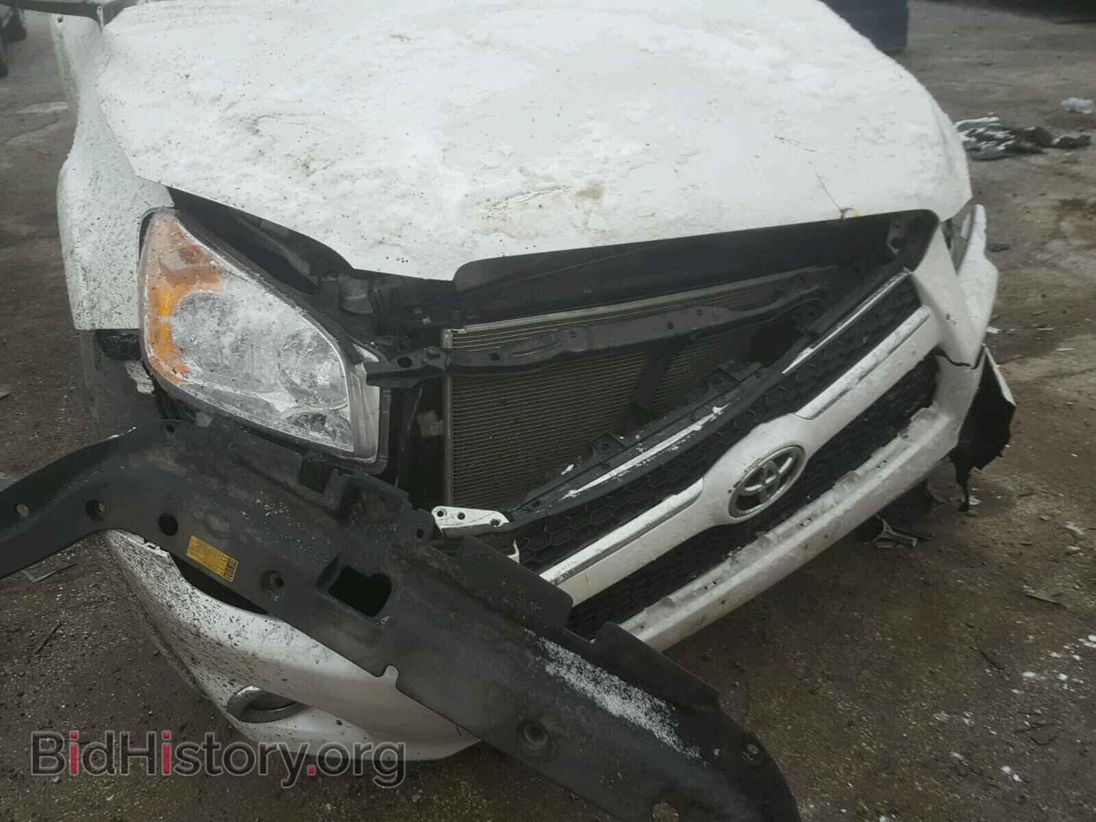 2011 TOYOTA RAV4 - VIN: 2T3YF4DV0BW095947 - Фото 9