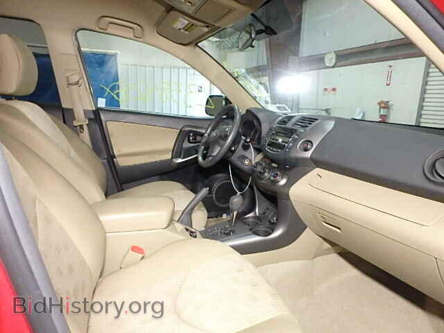 2011 TOYOTA RAV4 - VIN: 2T3BF4DV6BW164260 - Фото 5