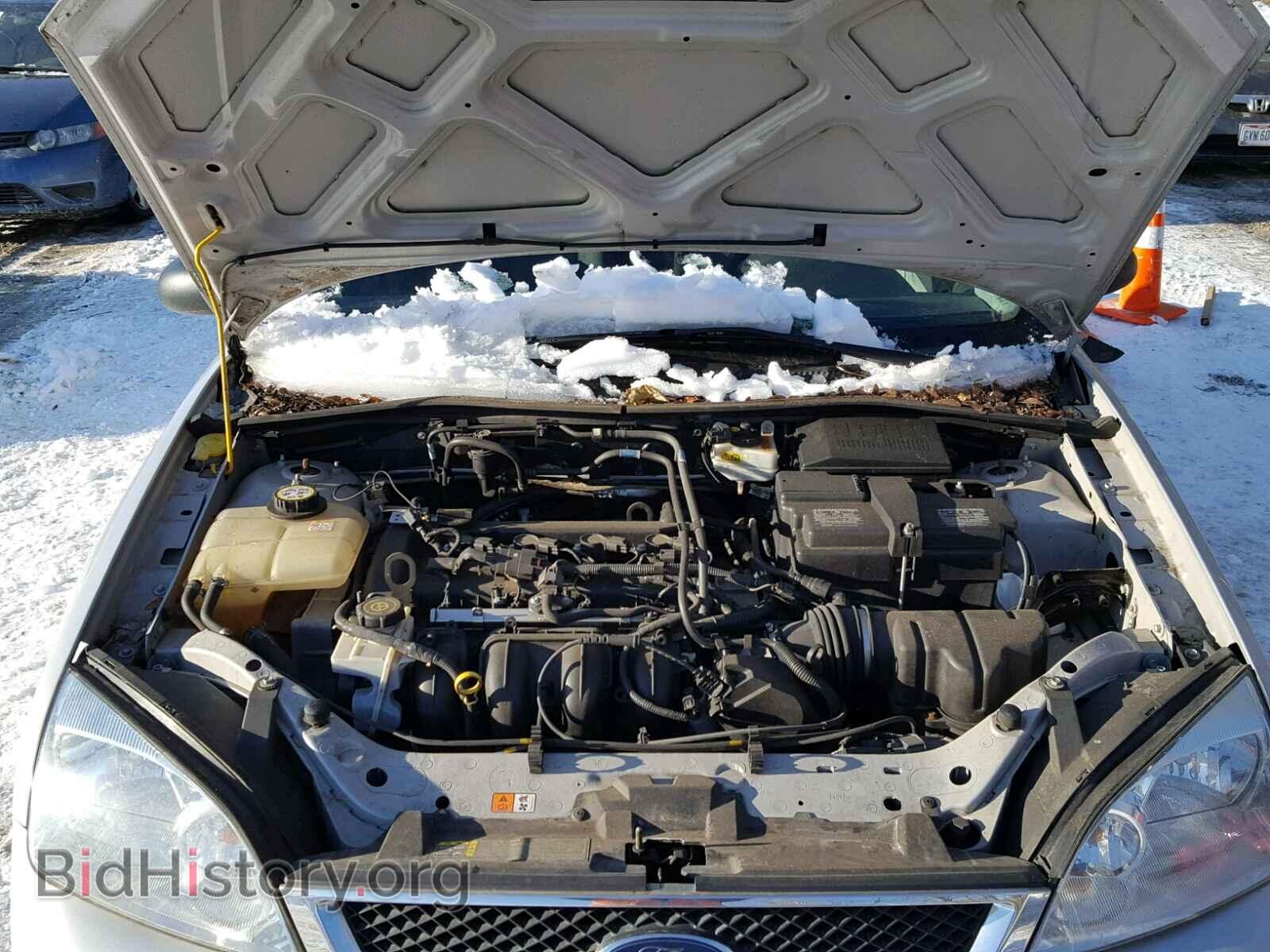 2006 FORD FOCUS - VIN: 1FAFP34N16W252462 - Фото 7