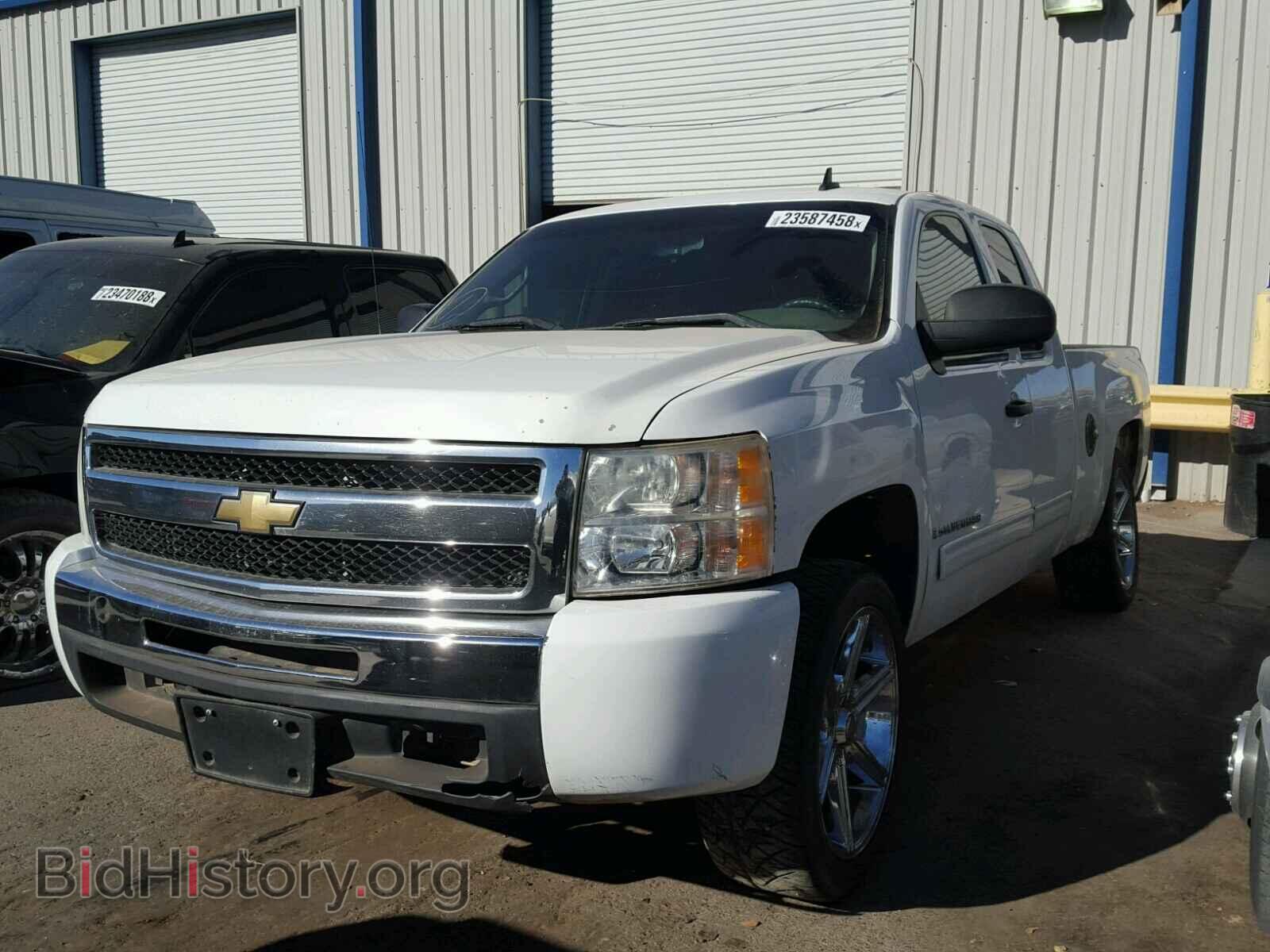 2009 CHEVROLET SILVERADO - VIN: 1GCEC19C19Z274526 - Photo 2