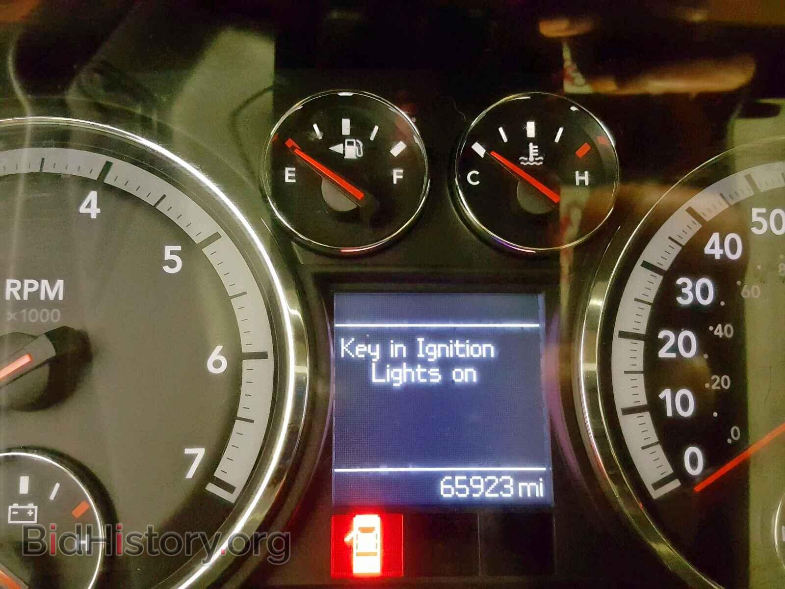 2010 DODGE RAM 1500 - VIN: 1D7RB1CT0AS144317 - Фото 8