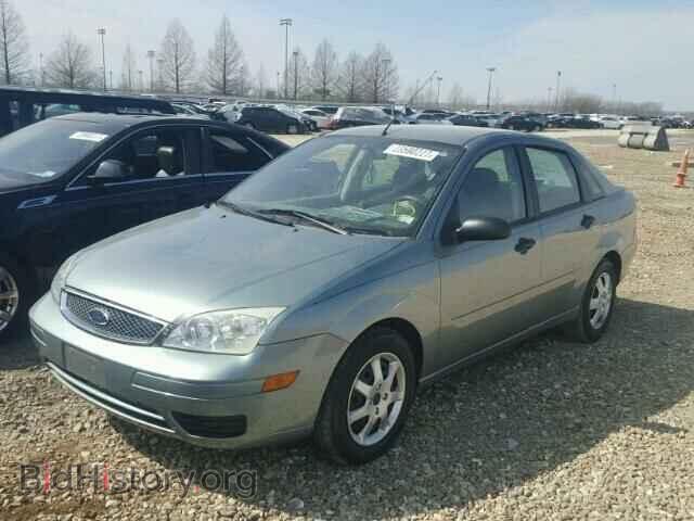 2005 FORD FOCUS - VIN: 1FAFP34N75W162795 - Фото 2