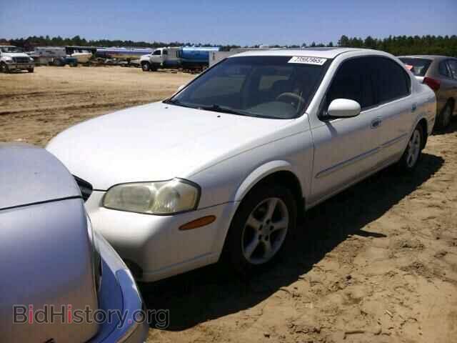 2000 NISSAN MAXIMA - VIN: JN1CA31D3YT554174 - Фото 2