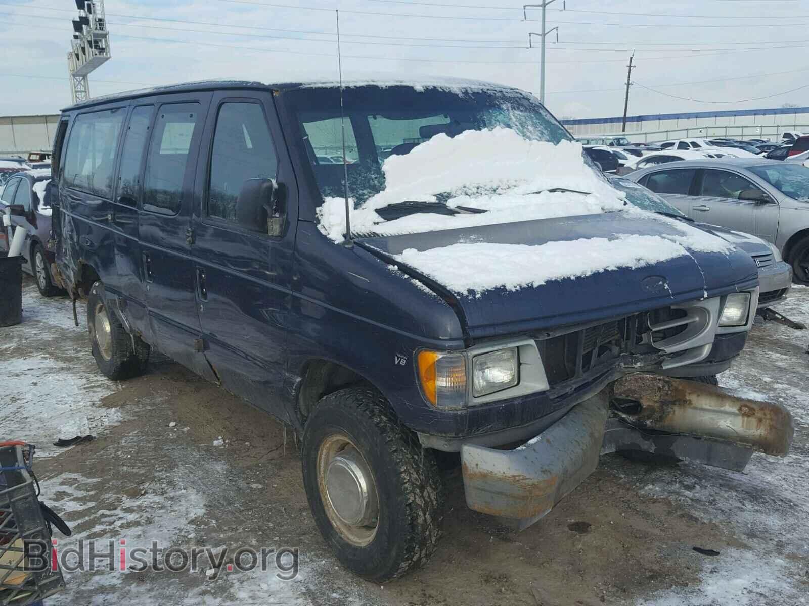 Photo 1FBSS31L82HB34308 - FORD ECONOLINE 2002