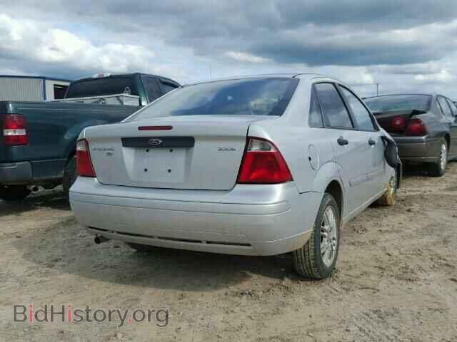 2005 FORD FOCUS - VIN: 1FAFP34N85W190878 - Фото 4