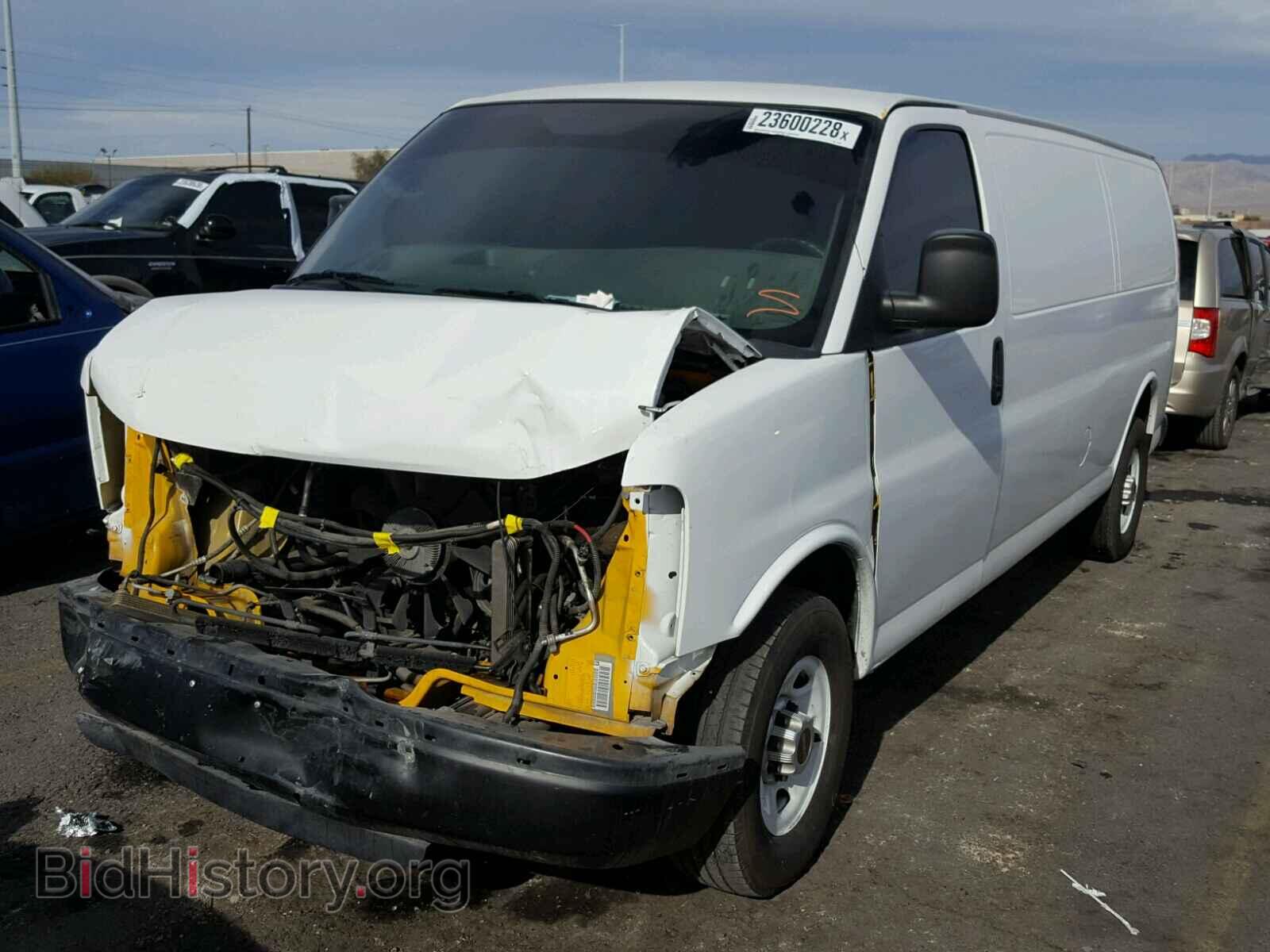 2012 GMC SAVANA - VIN: 1GTW7GCA4C1900241 - Фото 2