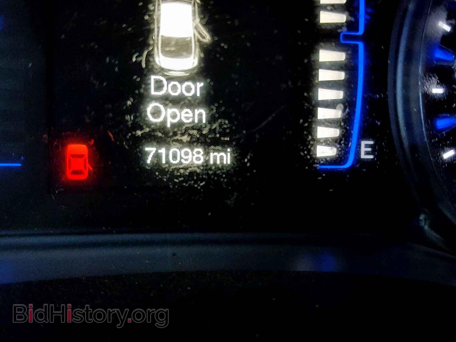 2016 CHRYSLER 200 - VIN: 1C3CCCABXGN103515 - Фото 8