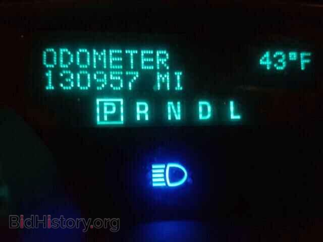 2008 BUICK ENCLAVE - VIN: 5GAEV23748J104011 - Фото 8