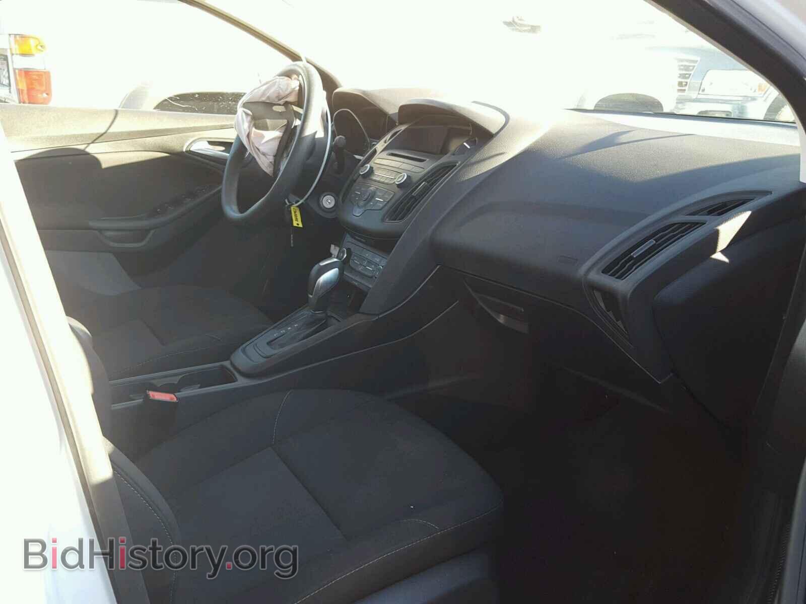 2016 FORD FOCUS - VIN: 1FADP3F25GL399204 - Photo 5