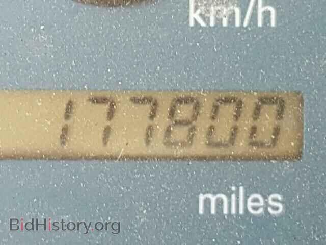 2003 MITSUBISHI GALANT - VIN: 4A3AA46G33E206897 - Фото 8