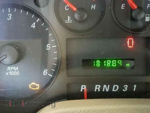 2004 FORD FREESTAR - VIN: 2FMDA516X4BA36101 - Фото 8