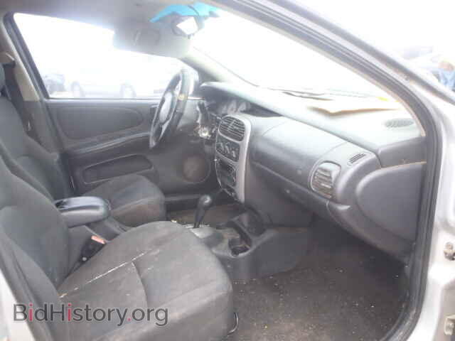 2005 DODGE NEON - VIN: 1B3ES56C05D150643 - Фото 5