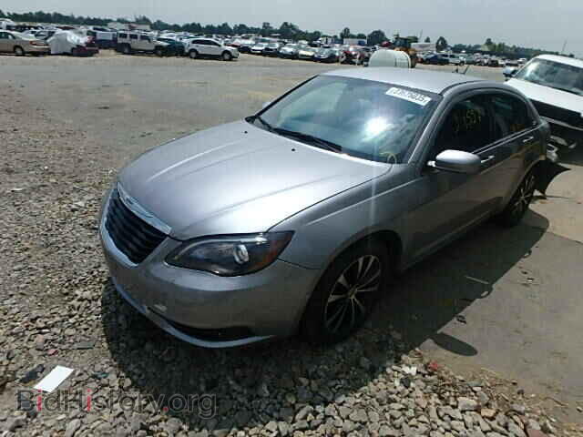 2013 CHRYSLER 200 - VIN: 1C3CCBBG5DN723382 - Фото 2