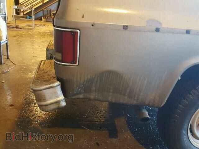 1977 GMC C/K/R2500 - VIN: TCS247Z524925 - Фото 9