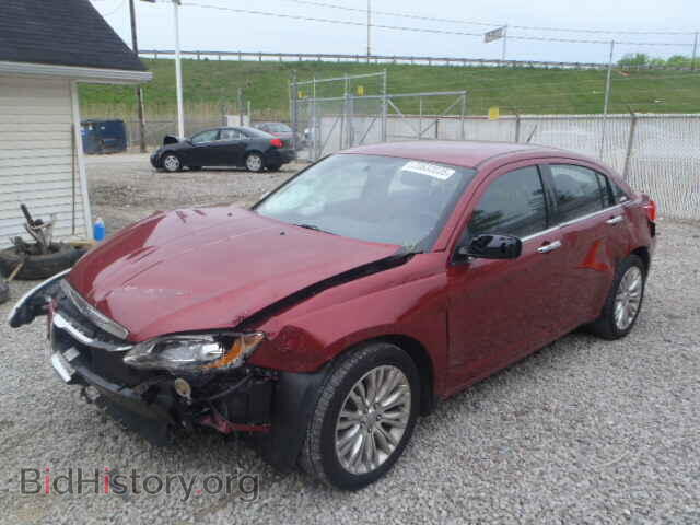 2011 CHRYSLER 200 - VIN: 1C3BC2FB3BN594274 - Фото 2