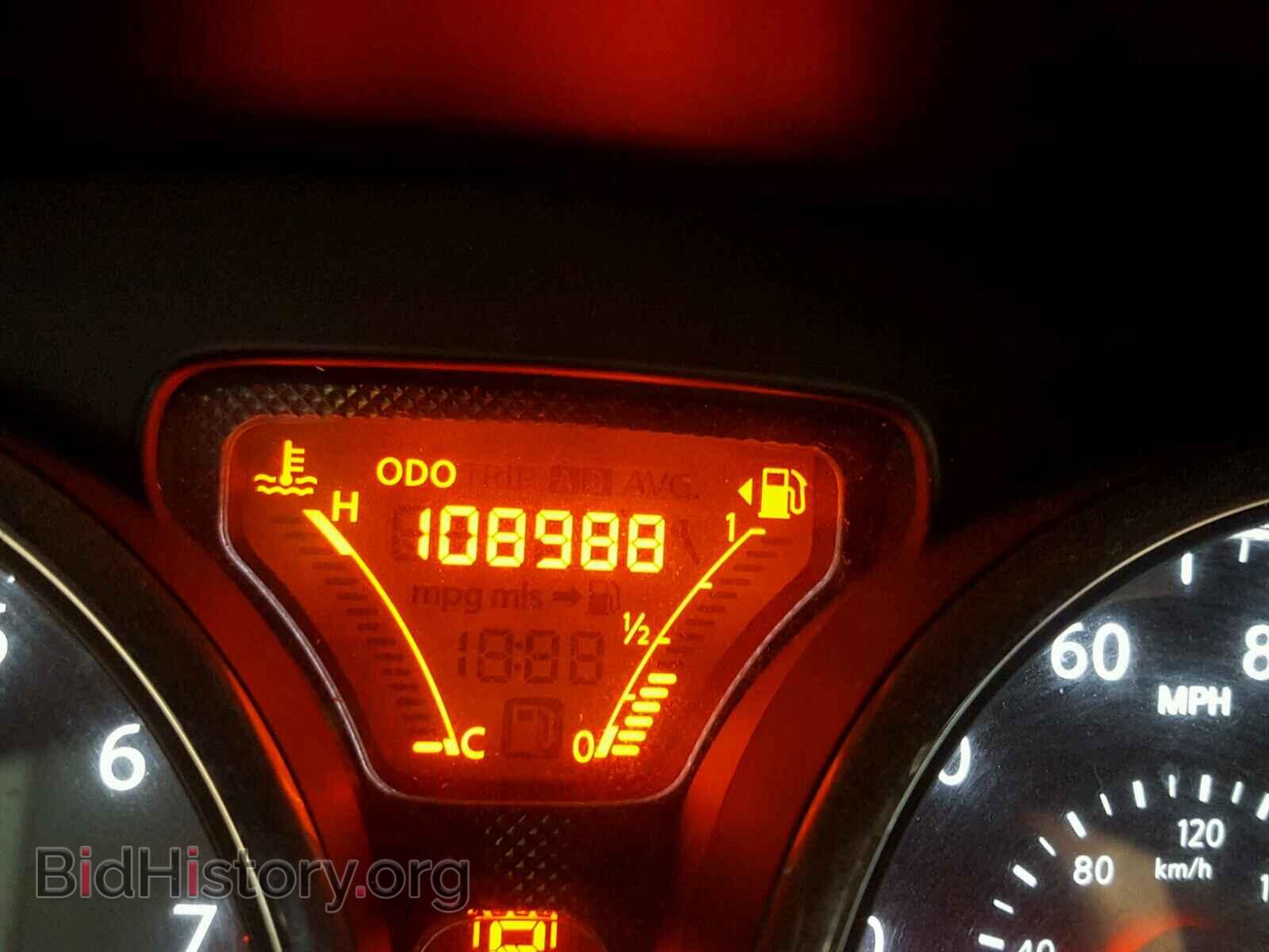 2014 Nissan VERSA (VIN 3N1CE2CP9EL413079) — photo 8 of 10