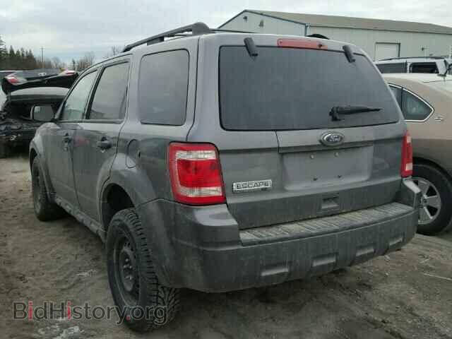 2011 FORD ESCAPE - VIN: 1FMCU0D73BKA09805 - Фото 3