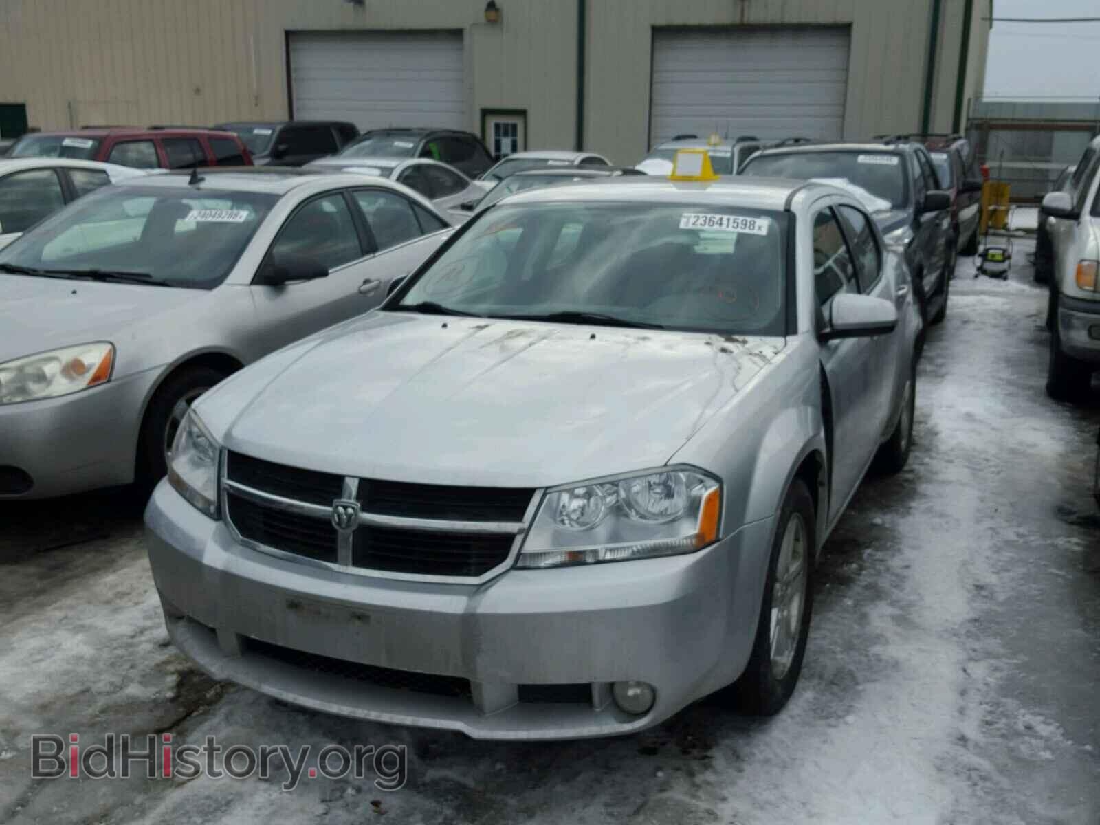 2010 DODGE AVENGER - VIN: 1B3CC5FB1AN168021 - Фото 2