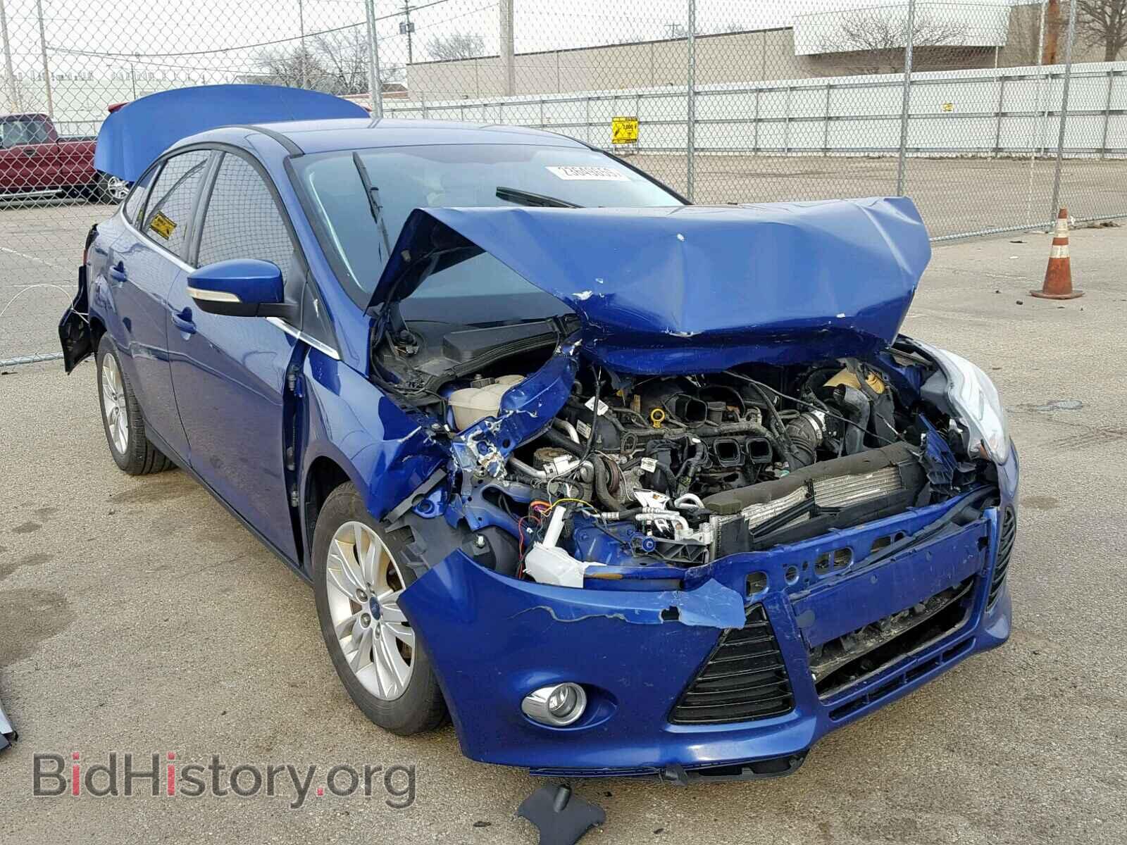 Photo 1FAHP3H23CL324493 - FORD FOCUS 2012