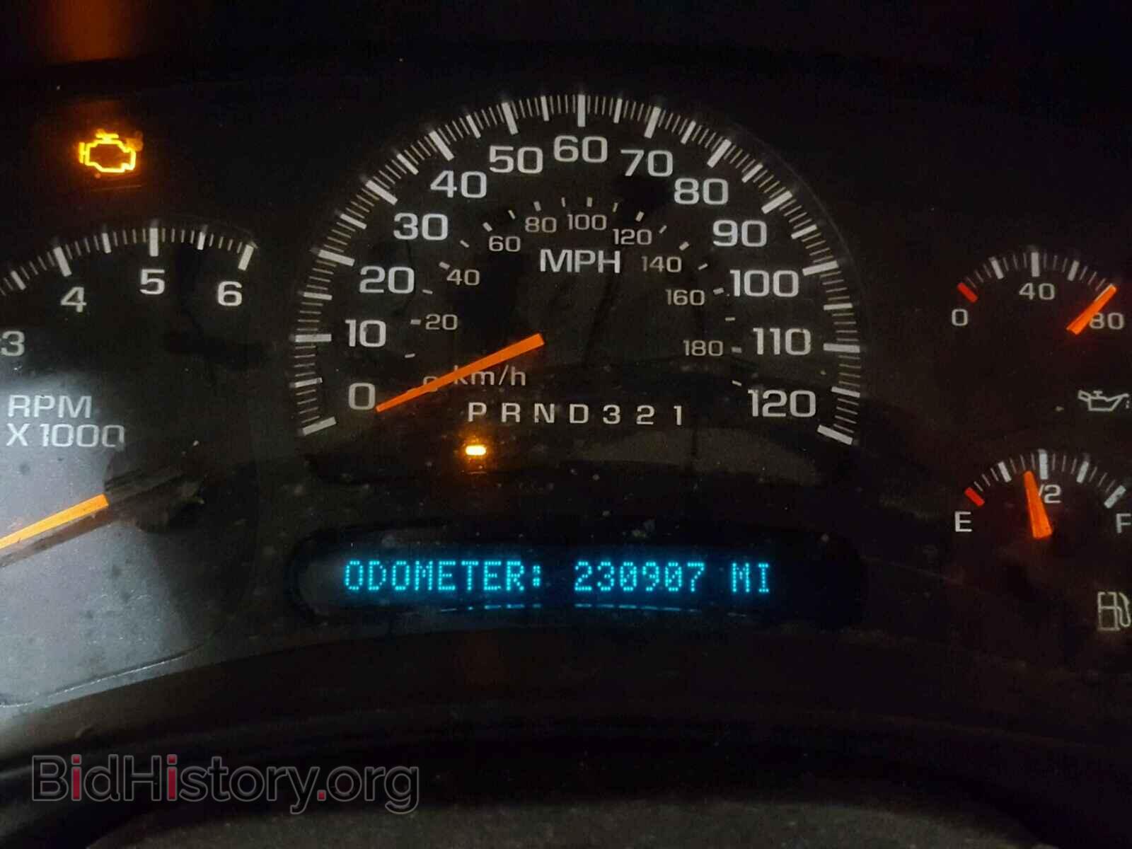 2006 CHEVROLET SILVERADO - VIN: 2GCEC13VX61331000 - Фото 8