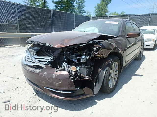 2013 CHRYSLER 200 - VIN: 1C3CCBBG9DN731873 - Фото 2