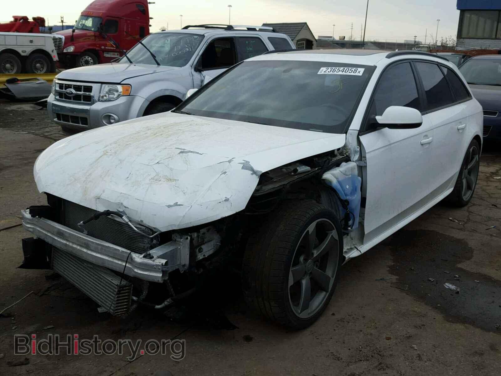 2012 AUDI A4 - VIN: WAU4FAFL0CA011888 - Photo 2