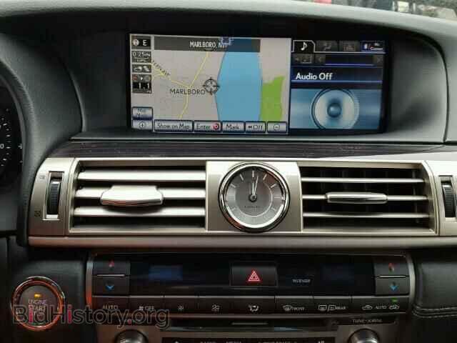 2014 LEXUS LS460 - VIN: JTHCL5EFXE5020571 - Фото 9