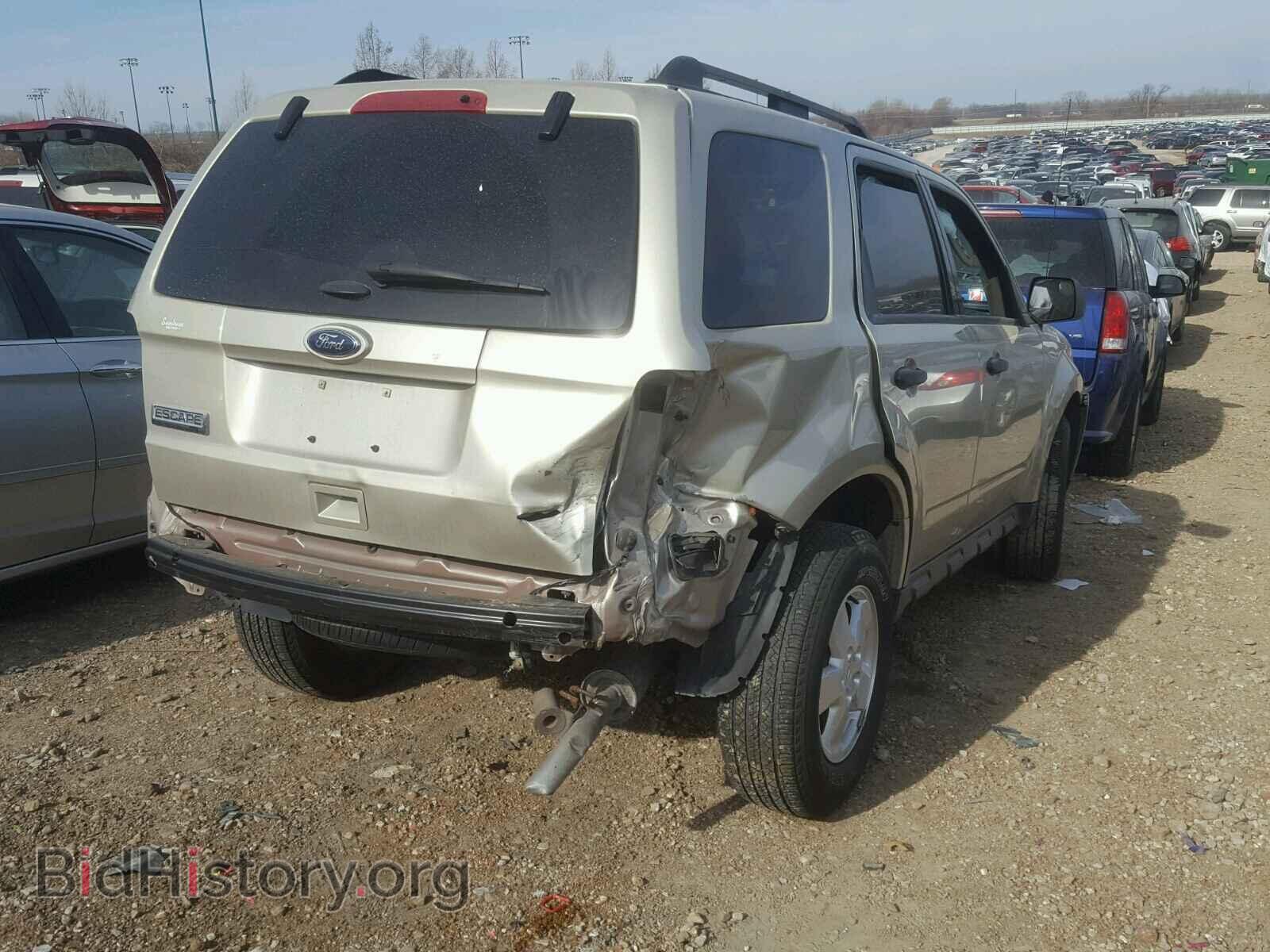 2012 FORD ESCAPE - VIN: 1FMCU9DG1CKA64632 - Фото 4