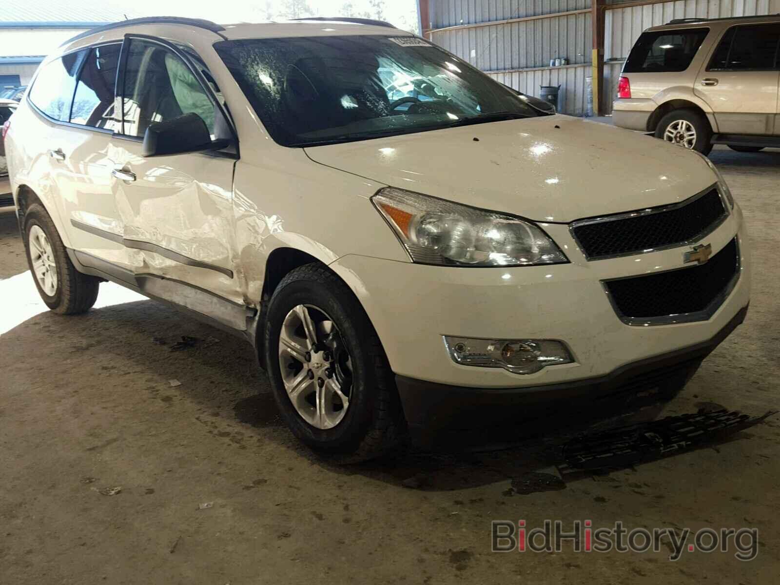 Photo 1GNLREEDXAJ254071 - CHEVROLET TRAVERSE 2010