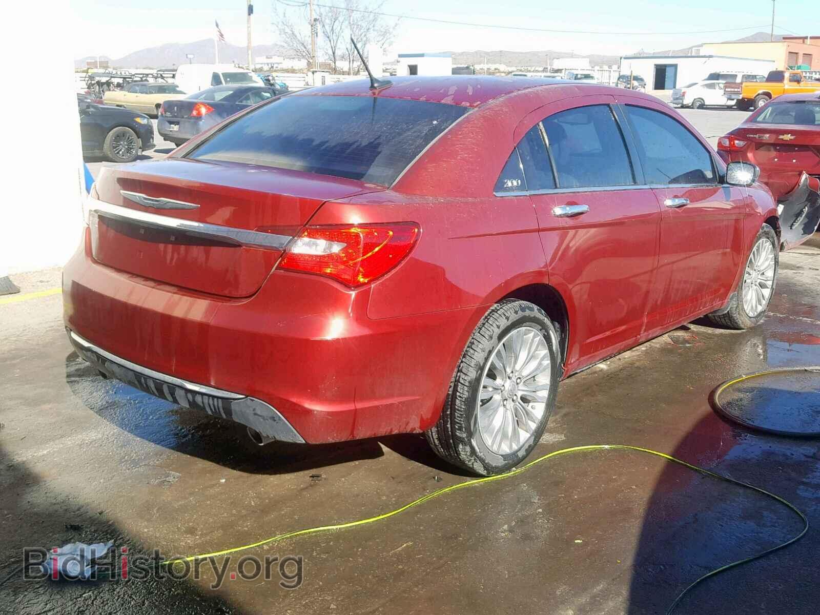 2013 CHRYSLER 200 - VIN: 1C3CCBCG2DN553108 - Фото 4