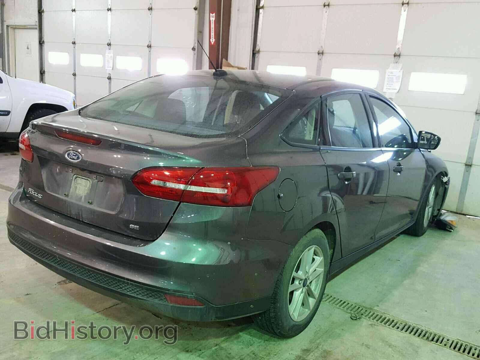 2017 FORD FOCUS - VIN: 1FADP3F24HL222807 - Photo 4