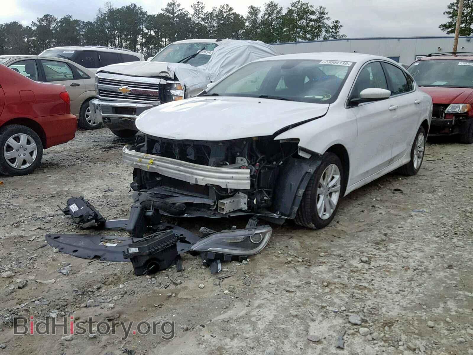 2015 CHRYSLER 200 - VIN: 1C3CCCAB2FN688332 - Photo 2