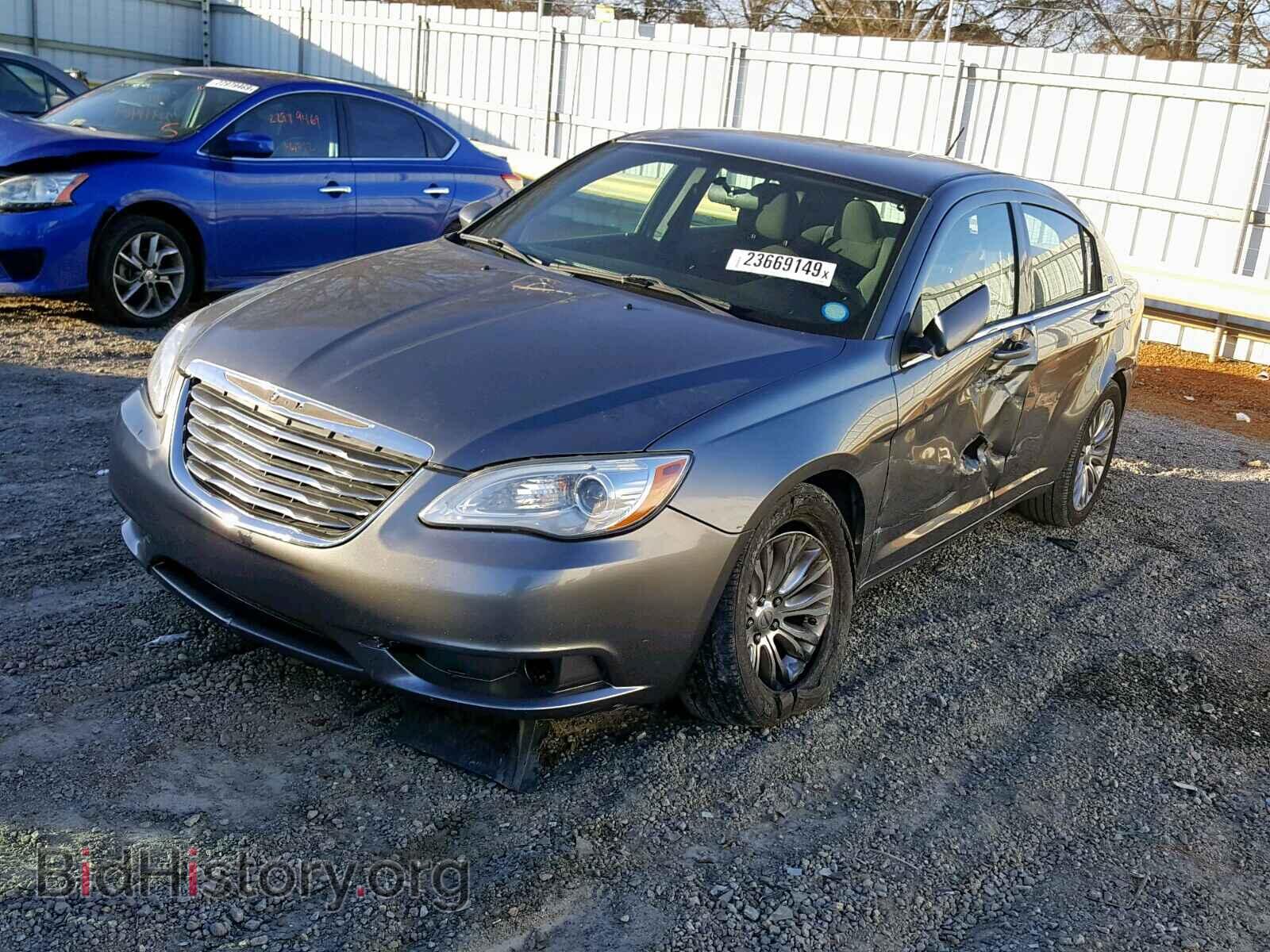 2012 CHRYSLER 200 - VIN: 1C3CCBAB9CN262420 - Фото 2