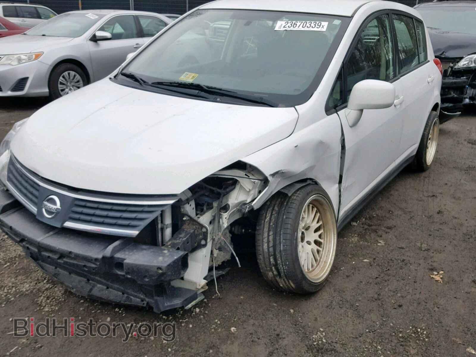 2009 NISSAN VERSA - VIN: 3N1BC13E59L470900 - Фото 2