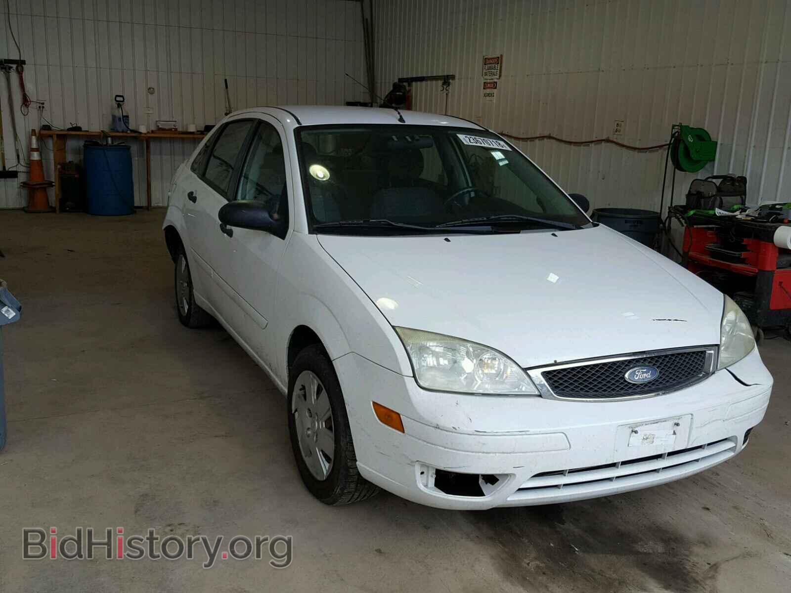 Фотография 1FAHP34N57W291047 - FORD FOCUS 2007