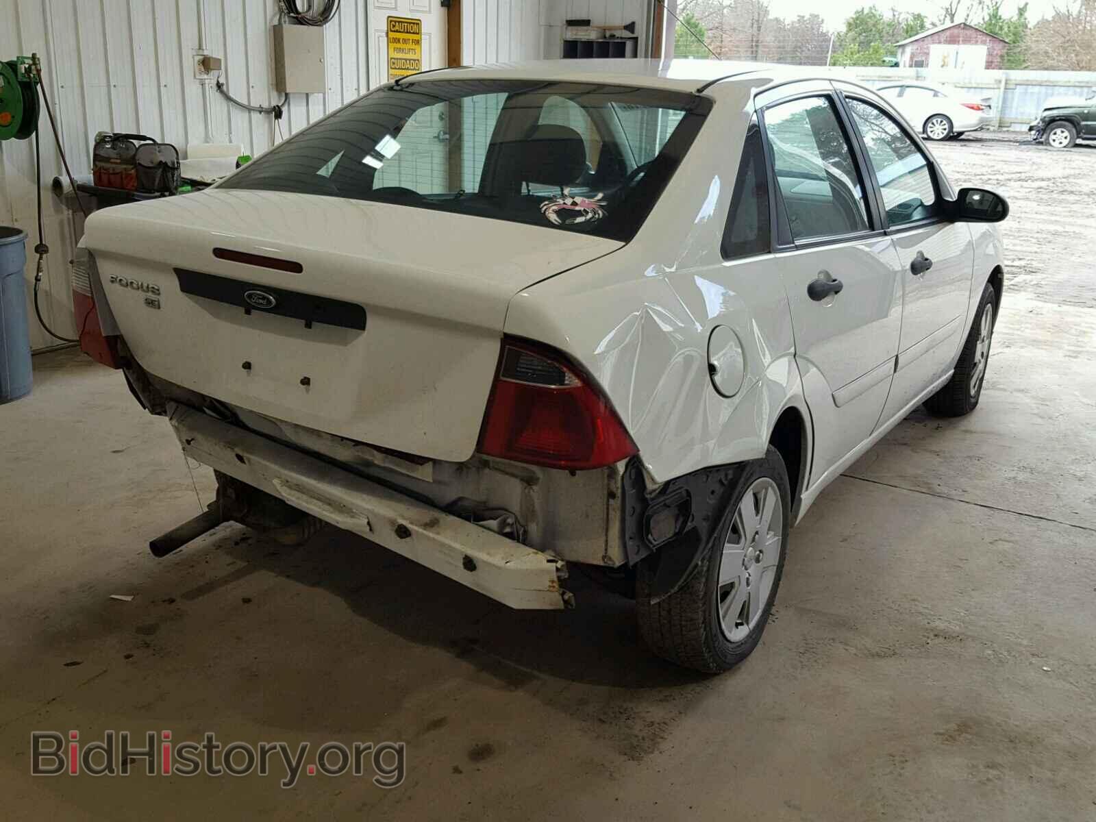 2007 FORD FOCUS - VIN: 1FAHP34N57W291047 - Фото 4