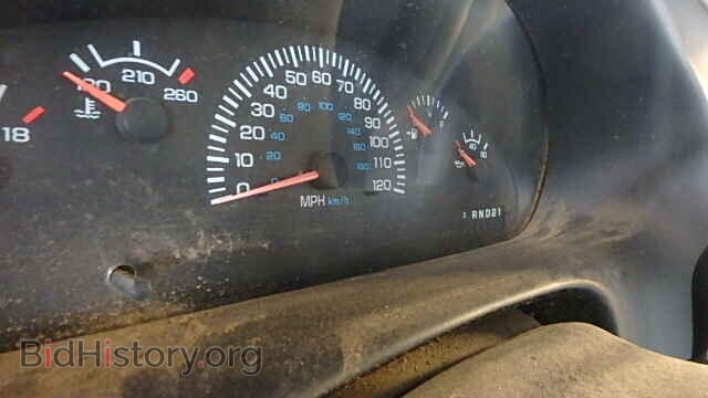 1999 Dodge RAM VAN (VIN 2B7HB11Y7XK524827) — photo 8 of 10