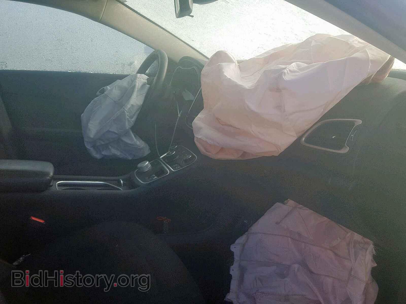 2015 CHRYSLER 200 - VIN: 1C3CCCAB0FN563166 - Фото 5