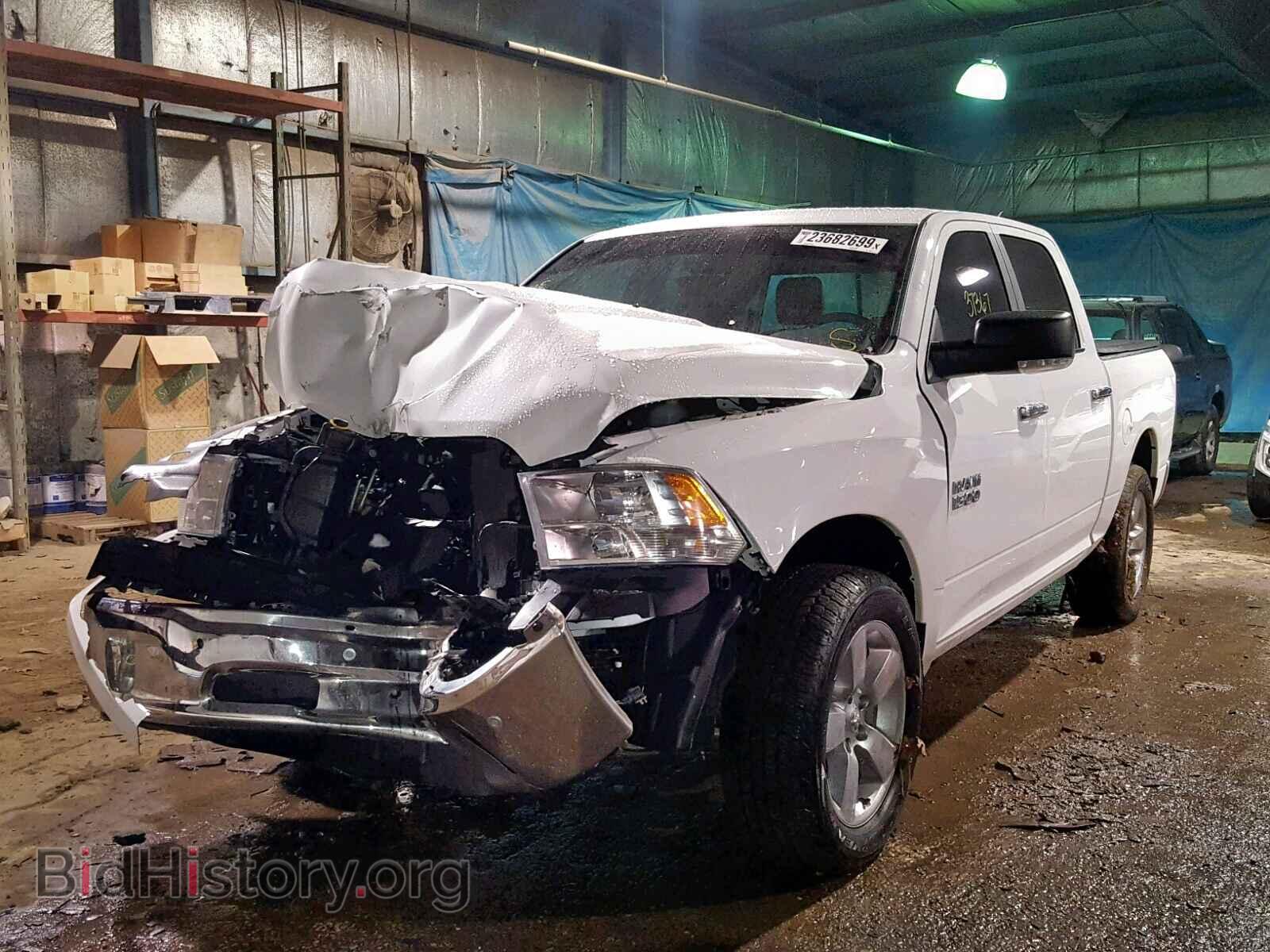 2017 RAM 1500 SLT - VIN: 1C6RR7LG8HS758822 - Фото 2