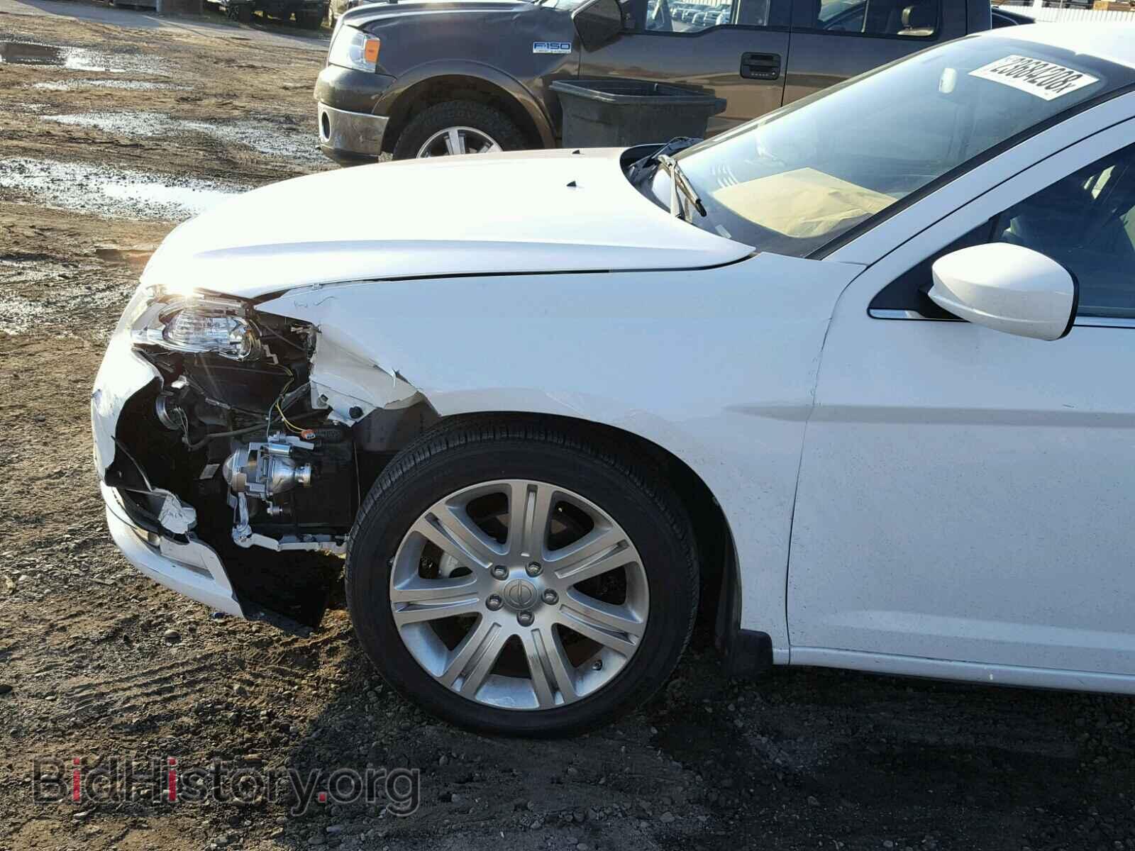 2013 CHRYSLER 200 - VIN: 1C3CCBBBXDN584810 - Фото 9
