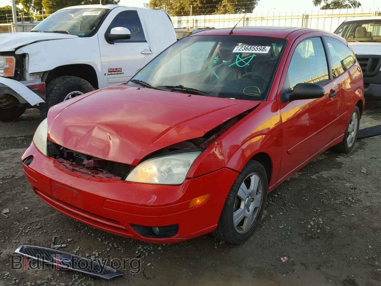 2005 FORD FOCUS - VIN: 3FAHP31N75R109448 - Фото 2