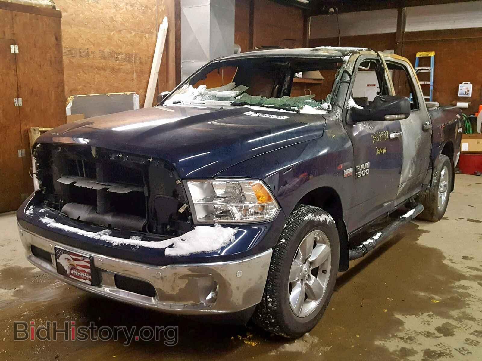 2017 RAM 1500 SLT - VIN: 3C6RR7LT6HG714371 - Фото 2