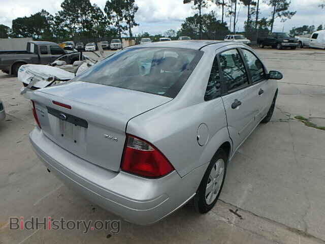 2006 FORD FOCUS - VIN: 1FAFP34N96W241466 - Фото 4