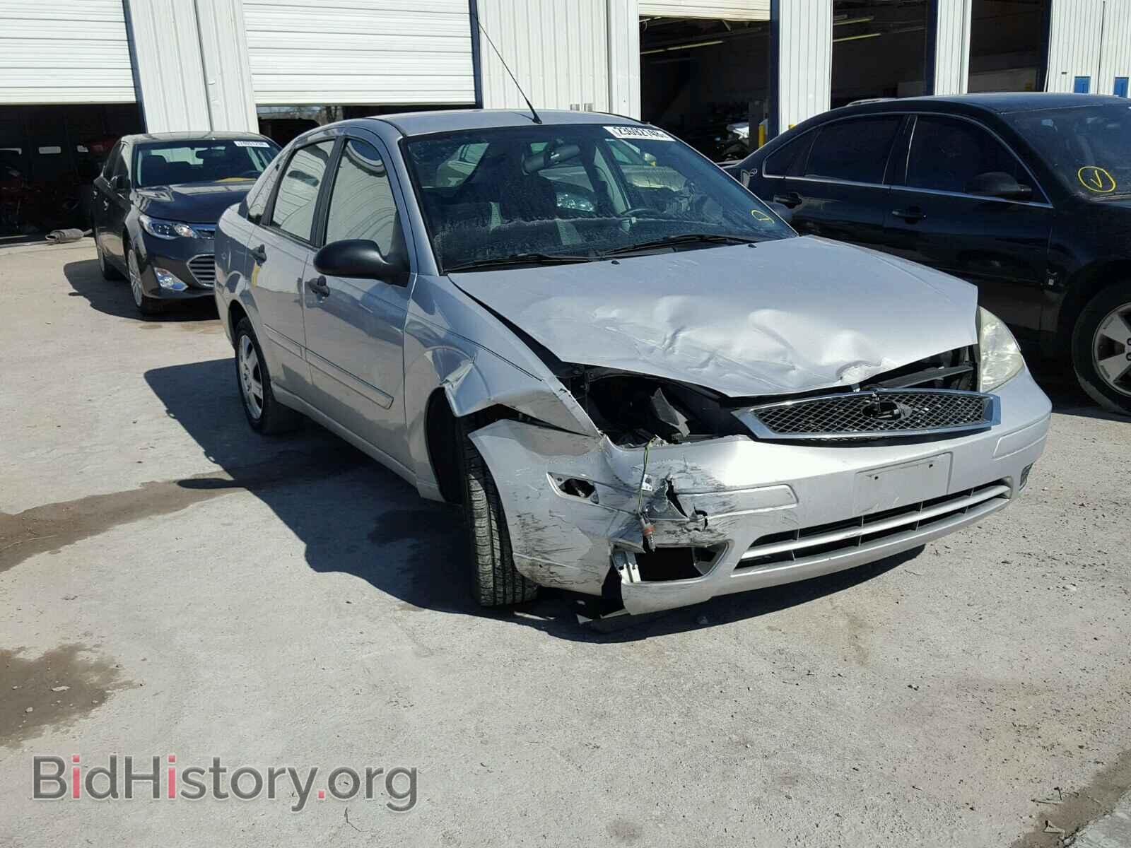Фотография 1FAFP34NX7W352206 - FORD FOCUS 2007