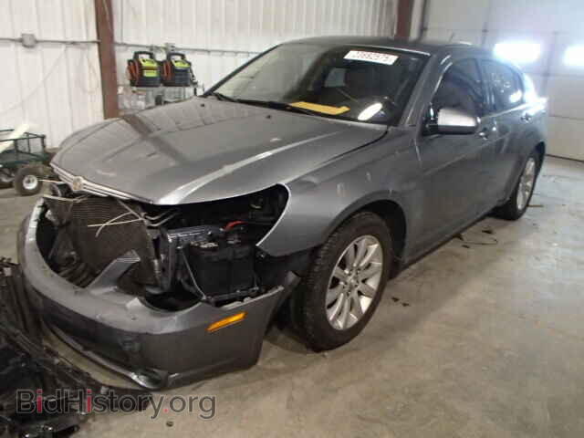 2010 CHRYSLER SEBRING - VIN: 1C3CC5FB6AN229642 - Photo 2